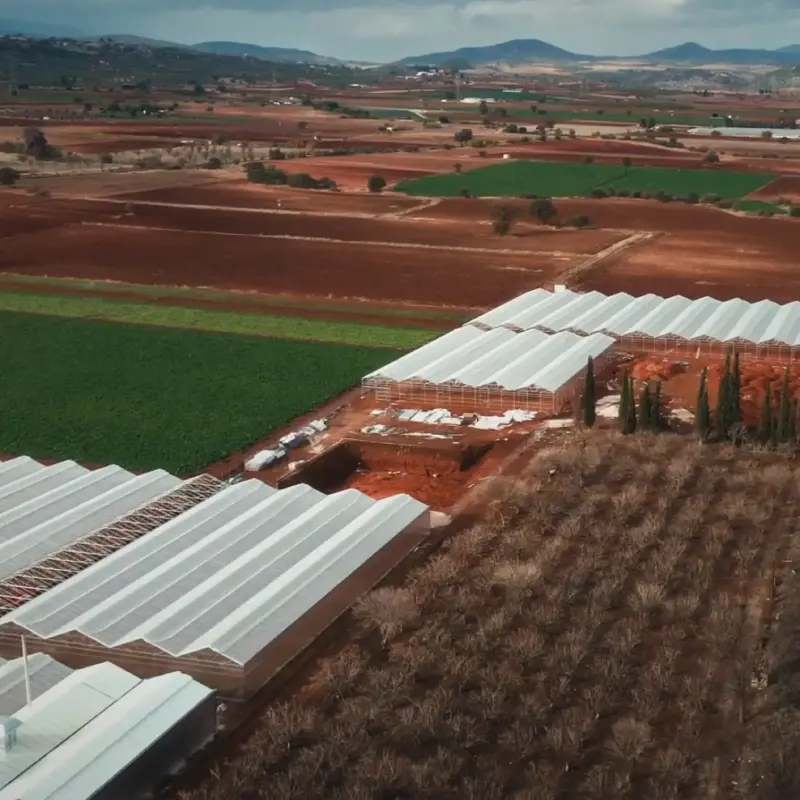 Κατασκευή υδροπονικών θερμοκηπίων με ΣΥΘΗΑ Pk energy